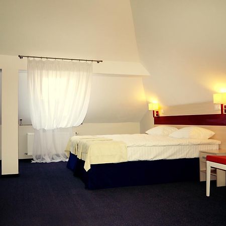 Hotel Optima Pochayiv Počajiv Pokoj fotografie